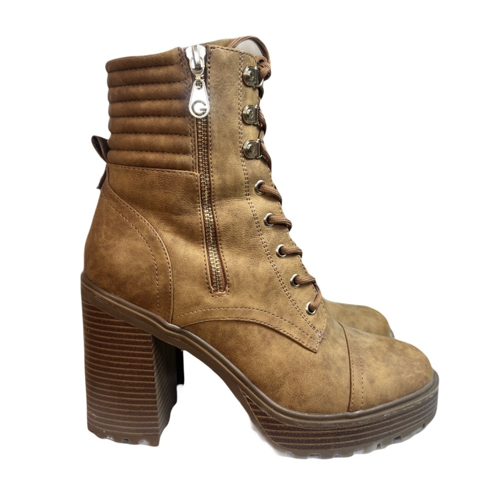 G by Guess Combat Heeled Tan Boot Sz 10